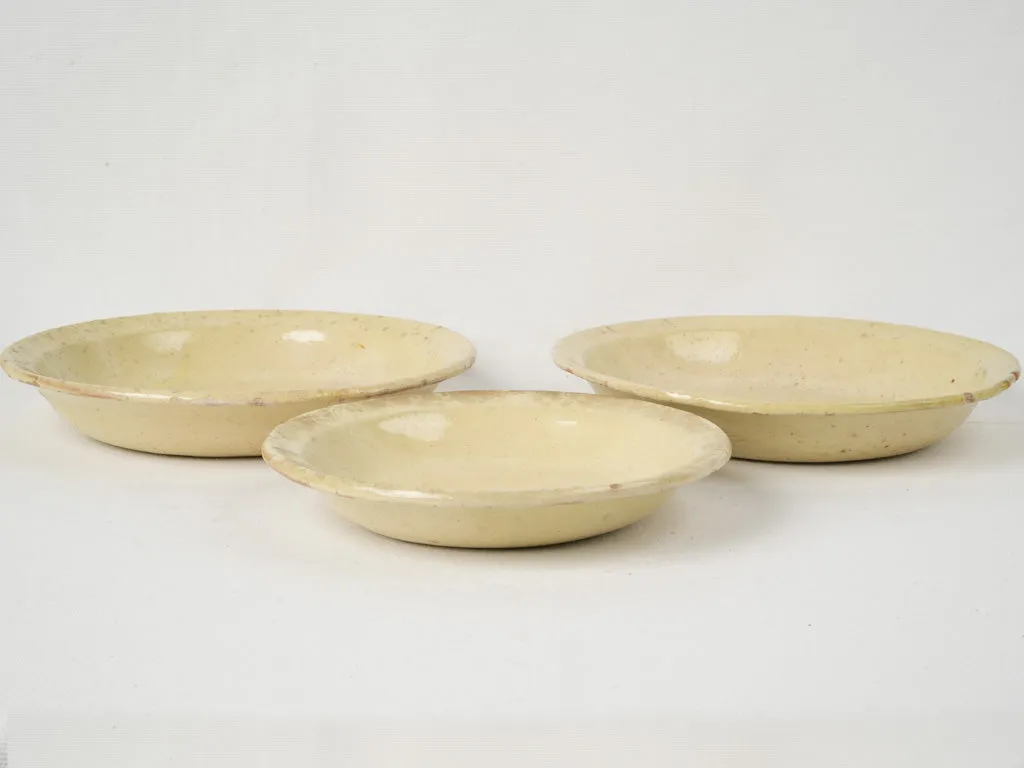 Set of 3 yellow-glazed serving bowls - 19th century 11"