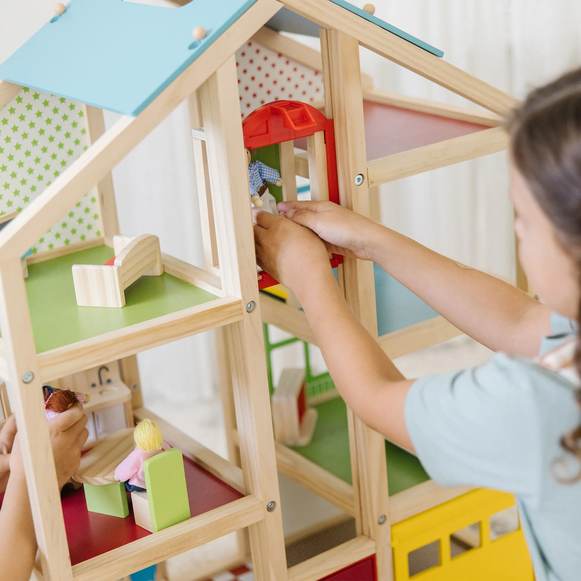 Wooden Hi-Rise Dollhouse